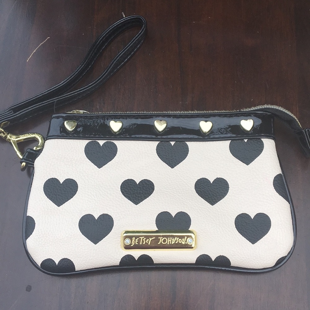 Cute Black n White Betsey Johnson Wristlet